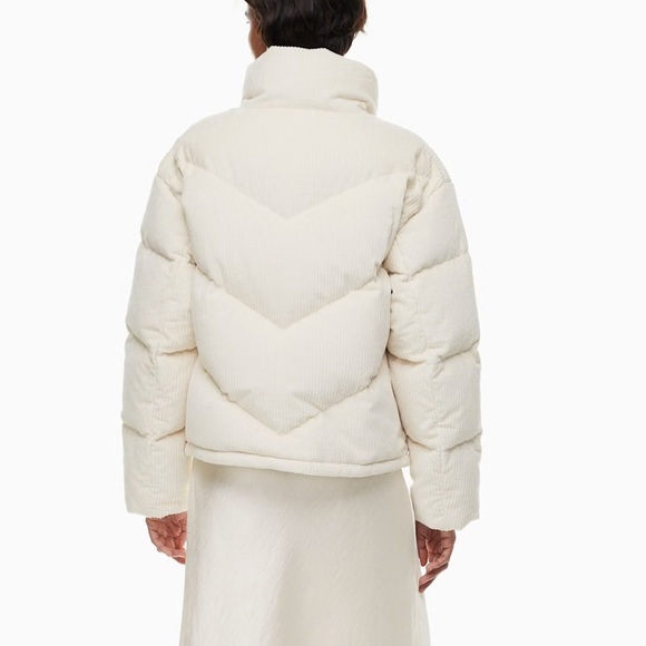 Aritzia Wilfred The Cloud Puff in Birch - Picture 5 of 6